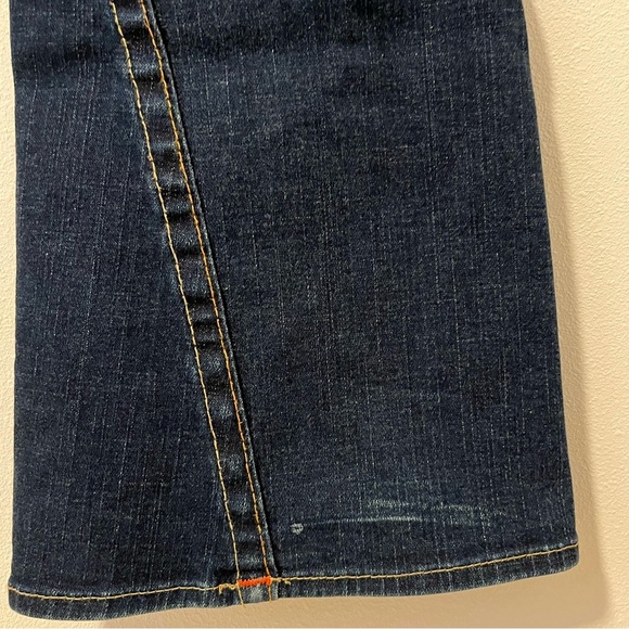 True Religion Woman’s Boot Cut/Low Rise Jeans - Picture 10 of 11
